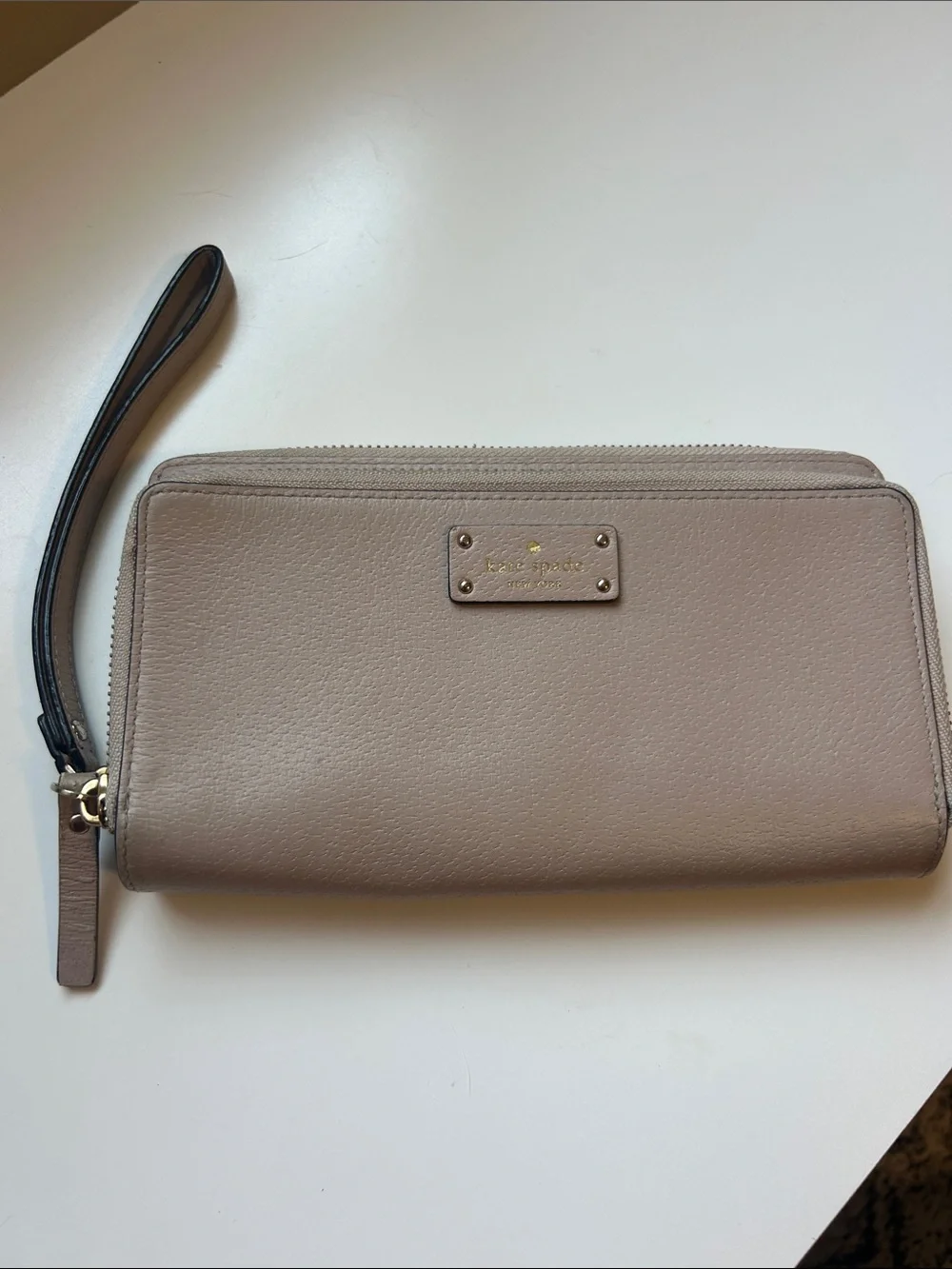 Kate Spade Layton Tech Zip Wristlet
